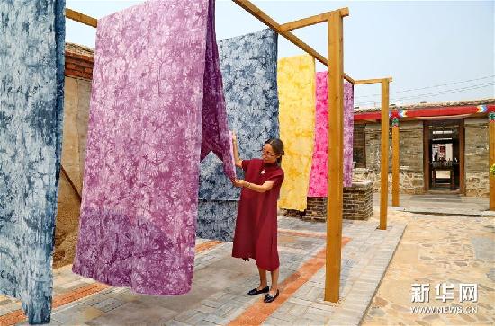 北戴河“筑巢引凤”打造艺术村落