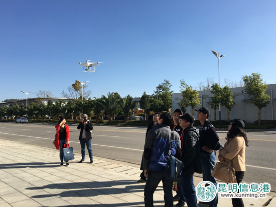 大疆新品见面体验活动在昆举行 专业航拍无人机飞抵春城 大疆新品见面体验活动在昆举行 专业航拍无人机飞抵春城