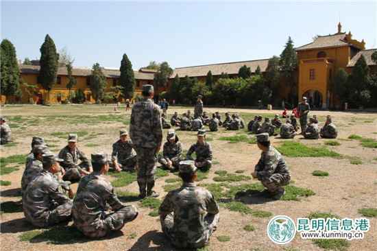 “五四”青年节云南陆军讲武堂接待16家单位入馆开展活动 “五四”青年节云南陆军讲武堂接待16家单位入馆开展活动