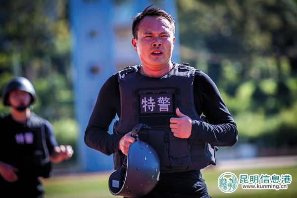 邹路遥：《湄公河行动》雷霆干警原型