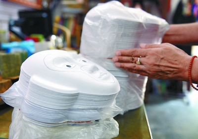 泥塑彩绘脸谱第五代传人林泓魁的脸谱人生 泥塑彩绘脸谱第五代传人林泓魁的脸谱人生