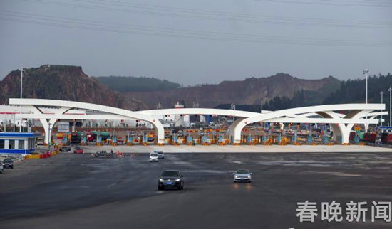 昆明南收费站 昆明南收费站