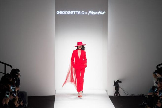 美食演绎时装周新视点 必胜客T台首发秋季菜单