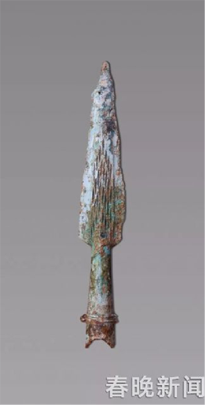 文山小龙墓地出土252件青铜时代器物 文山小龙墓地出土252件青铜时代器物