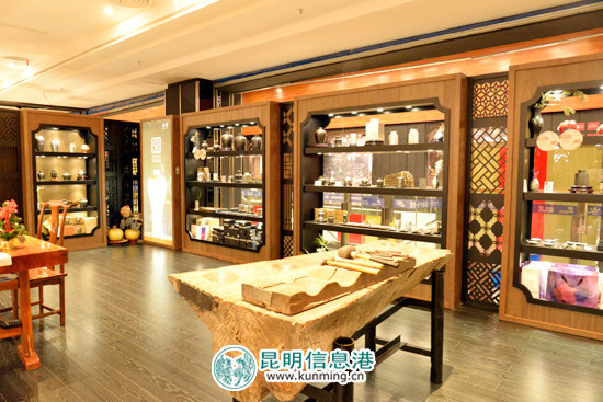 传统手艺赋予现代创意 拾翠打造人人能用的滇文化工艺品