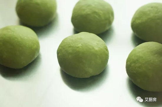 抹茶奶酪包 好吃到想哭的味道 抹茶奶酪包 好吃到想哭的味道