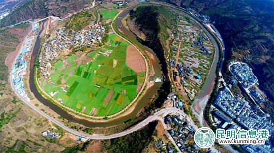沘江与云龙山水天造地设地形成了一个太极图案。图片来自云龙光影
