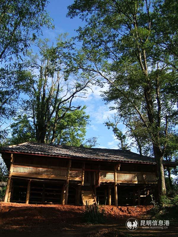 02 白倮族民家 后藤先生 摄 02 白倮族民家 后藤先生 摄