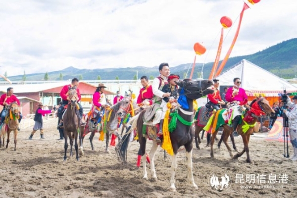 1072593_670x670 1072593_670x670