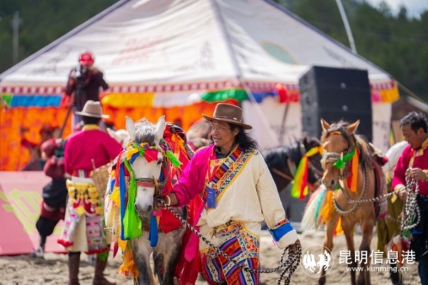 1072595_670x670 1072595_670x670