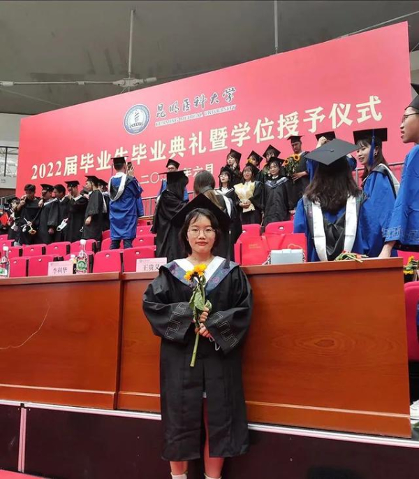 62cd4c2fa310fd2bec95d3c8