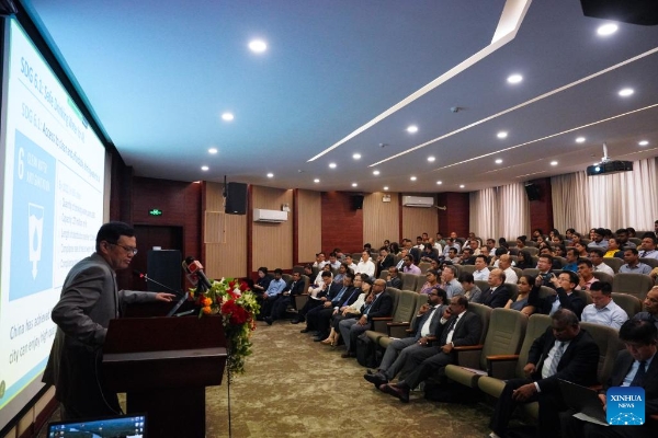 579a95c2b5594688824a48640eb6631c