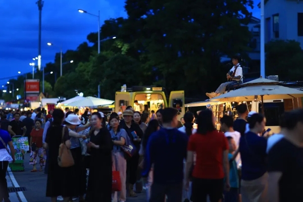 imgi_10_640 imgi_10_640