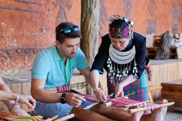 68f889a0a310f735017f45d0