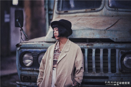 10、从历史工厂到潮流创意的演变——871文化创意工厂