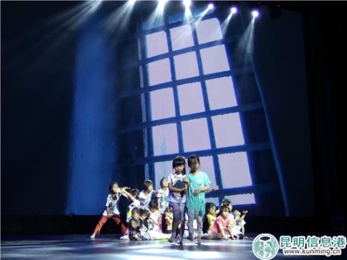 寻亲反拐卖节目《我好想回家》。记者江枫 摄 寻亲反拐卖节目《我好想回家》。记者江枫 摄