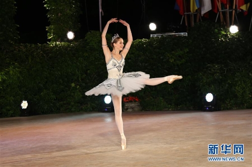 7月30日，在保加利亚瓦尔纳，葡萄牙选手在闭幕演出中表演。