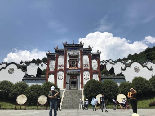 1533095290550_5b612d7a159bb86d6adc1744 1533095290550_5b612d7a159bb86d6adc1744