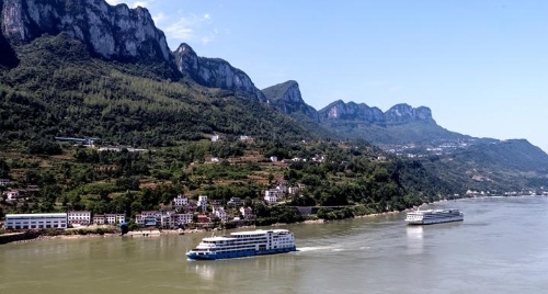 1533095290781_5b612d7a159bb86d6adc1748 1533095290781_5b612d7a159bb86d6adc1748