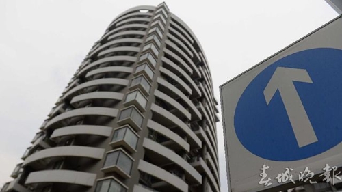 20160727214605IQX5UI 20160727214605IQX5UI