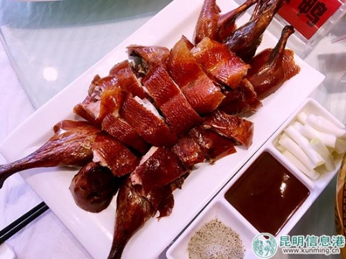 图片3:美味的宜良烤鸭。 图片3:美味的宜良烤鸭。