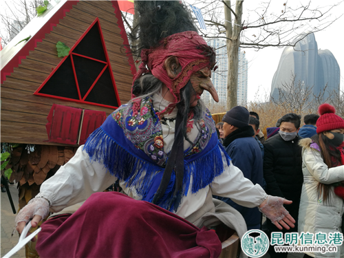 国际风情节街头表演。 国际风情节街头表演。