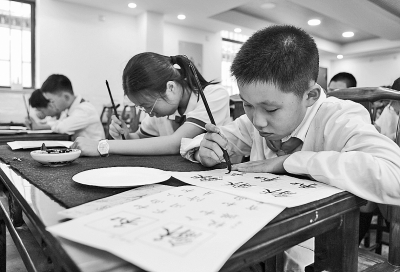 推广通用规范汉字，还有多远的路要走