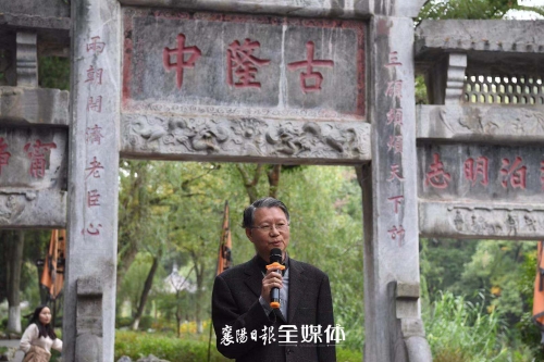 812d837ff406be77b2d9f79696a9d2b3