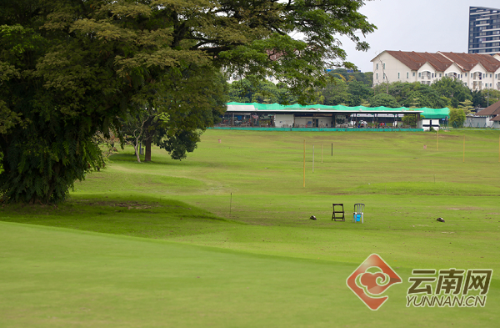 00300166214_1e2f8ec2