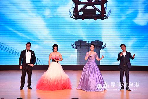 歌曲《阳光路上》