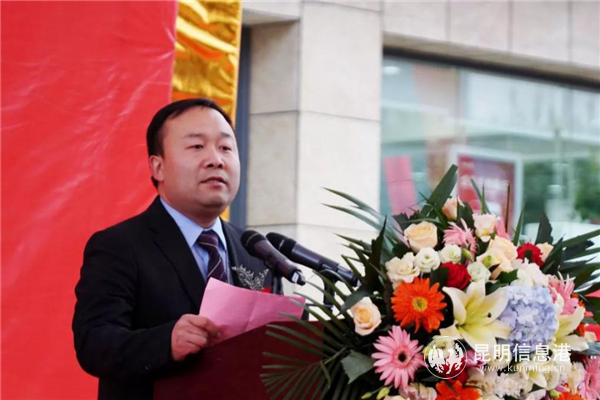 文山华山眼科医院CEO李东原发言 文山华山眼科医院CEO李东原发言