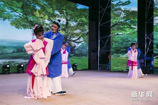 1123959544_15469096774841n 1123959544_15469096774841n