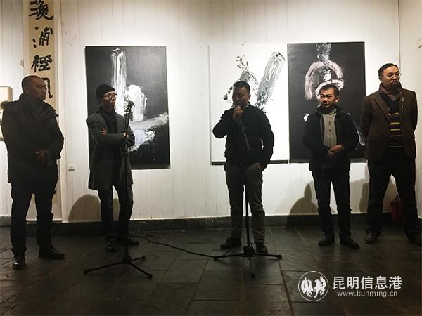 开幕式现场。记者孙红亮摄