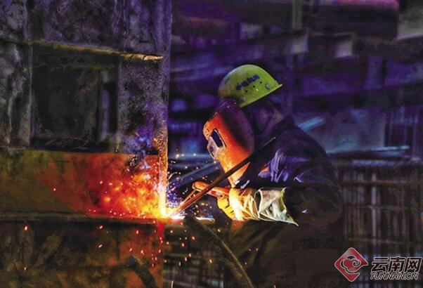 00300345199_6cedb7a8