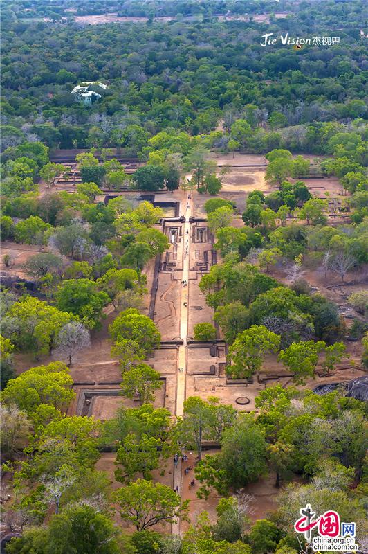 8c993295-781c-4a31-b474-223bec84023a_batchwm (1)