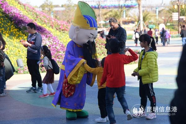 1822828803 1822828803