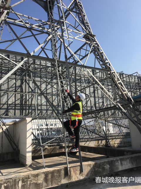 联通楚雄5G基站图1 (1)_旋转