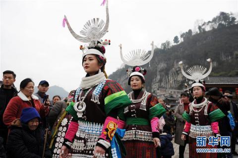贵州凯里:盛装起舞闹新春