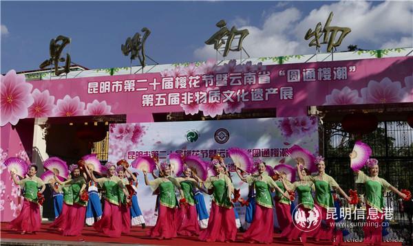 开幕演出。林柏摄