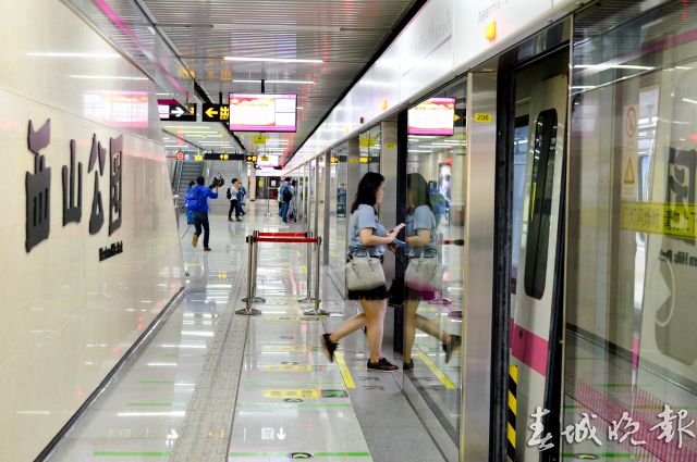 20170830102323AM4Q5D