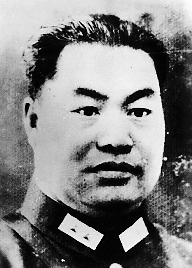 王甲本:铁骨铮铮的“硬仗将军” 王甲本:铁骨铮铮的“硬仗将军”