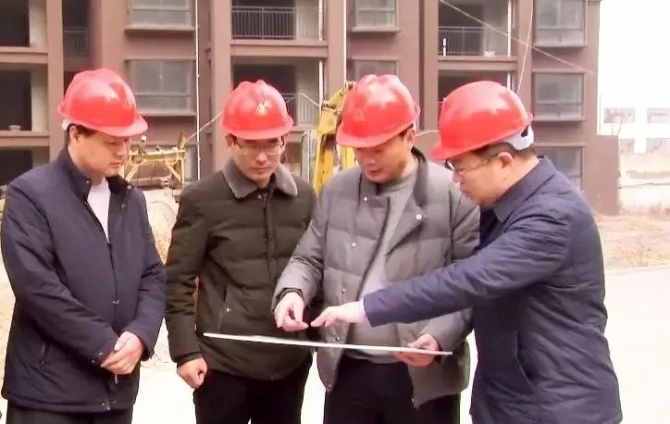 2.webp (1) 2.webp (1)