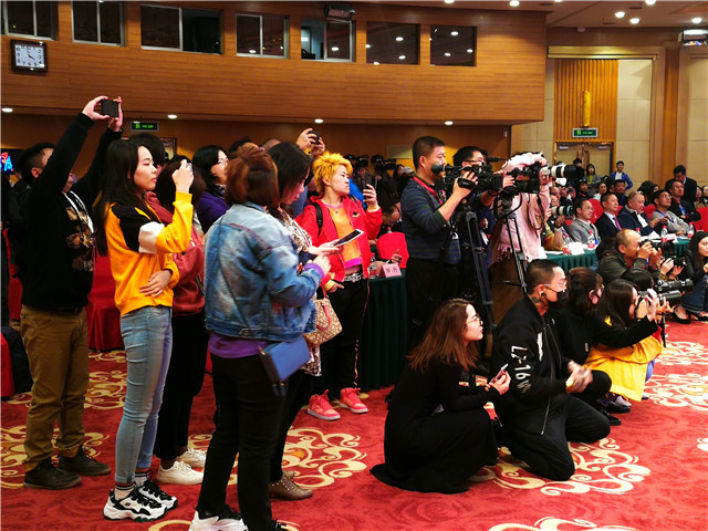 6368852891264701504047600