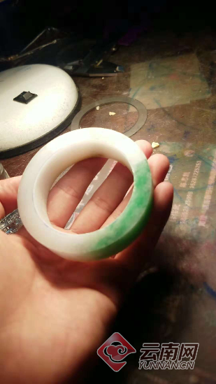 00300504588_55077148