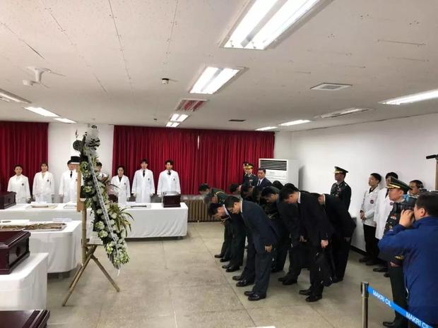 今日，英雄回家！