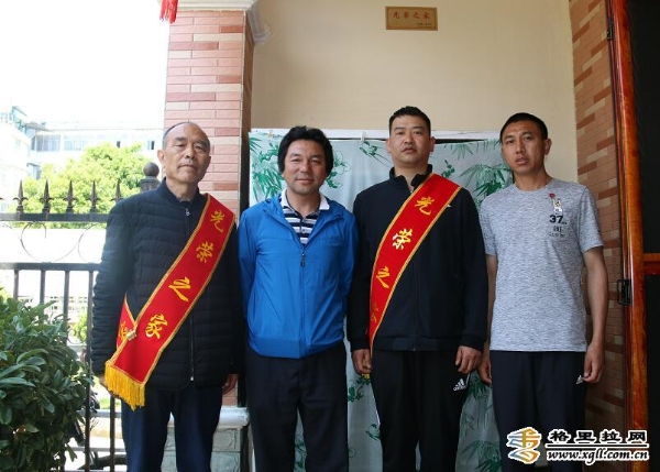 2d2df289-8ae1-42c7-b2ef-cee7089467a5_watermark 2d2df289-8ae1-42c7-b2ef-cee7089467a5_watermark