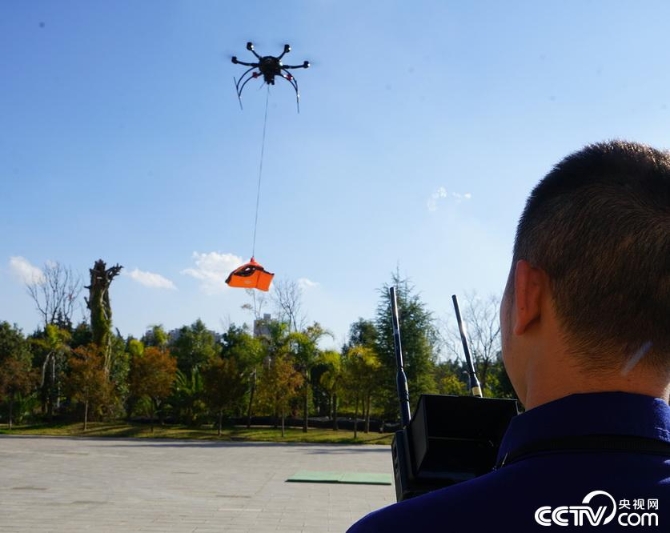 【追梦火焰蓝】液压扩张器变身“绣花针” 苦练技能做合格“守夜人”