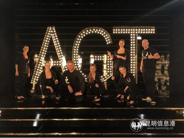 魅影舞团团体照