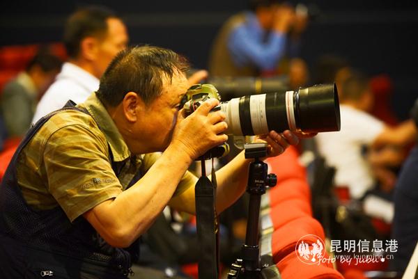 启动仪式现场 摄影师记录见闻 启动仪式现场 摄影师记录见闻