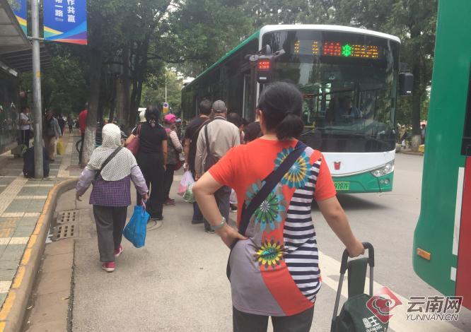 00300606805_c1b495d2